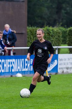 Bild 7 - Frauen SV Henstedt Ulzburg II - SV Schwarz Wei Westerrade : Ergebnis: 3:0